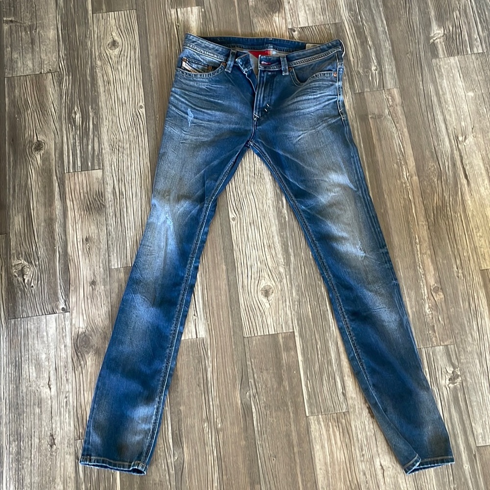 BRAND NEW Diesel Jeans. Thavar Slim-Skinny. W 31 L 34